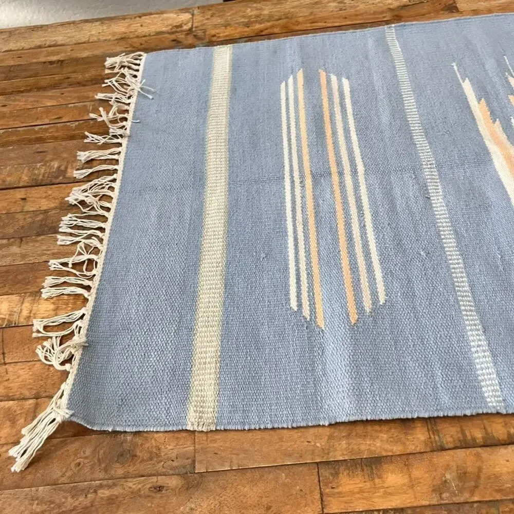 Vintage Handwoven Area Rug 48 x 28